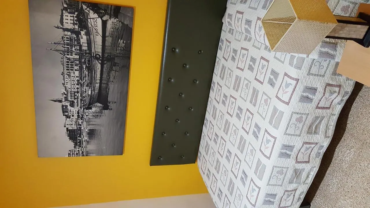 Hostal Residencia Catalina Palamós