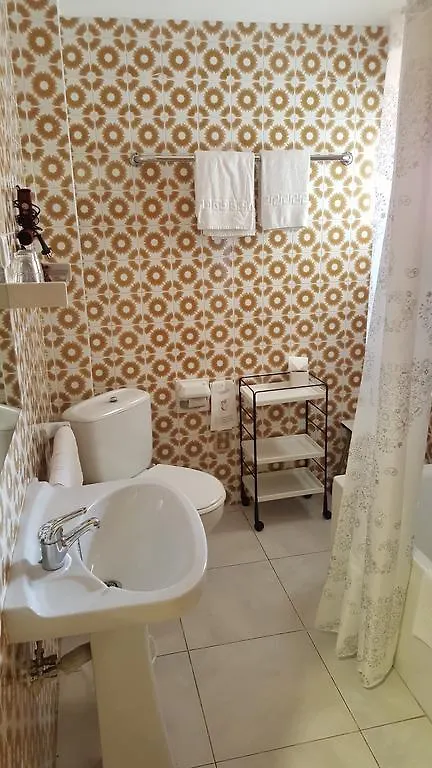 Hostal Residencia Catalina Palamós