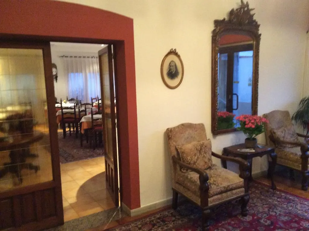 Hostal Residencia Catalina Palamós Pensión