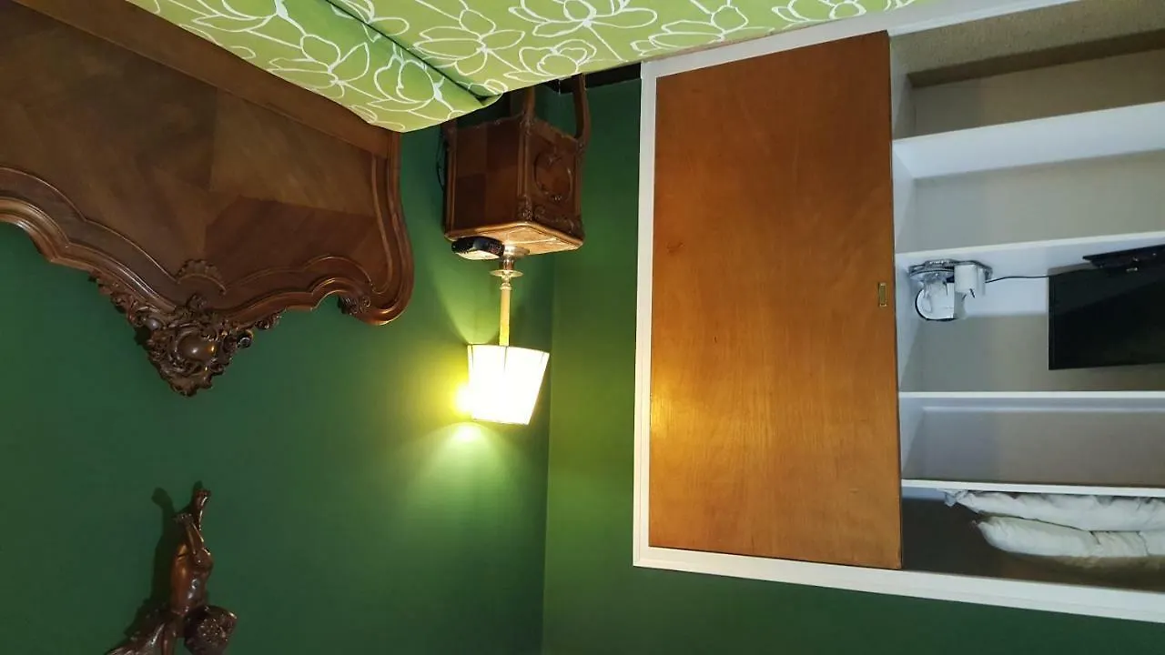 Hostal Residencia Catalina Palamós Pensión