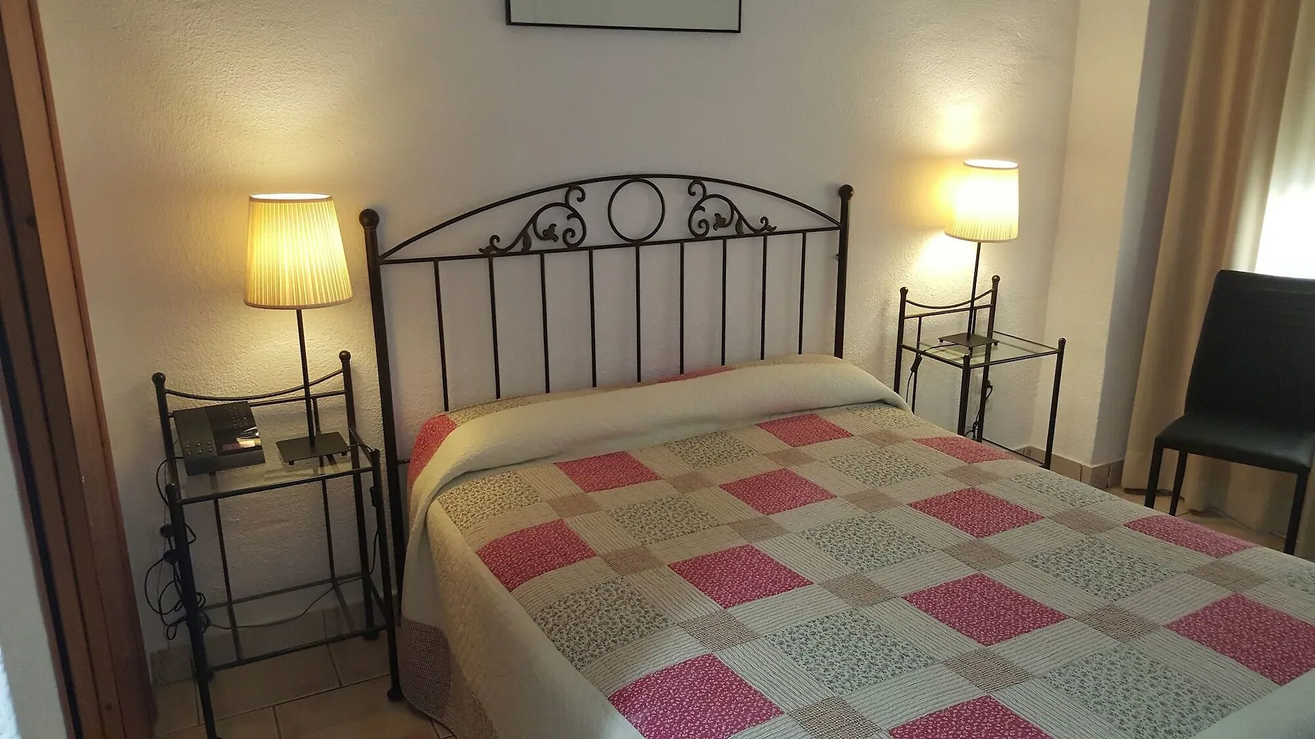 Pensión Hostal Residencia Catalina Palamós